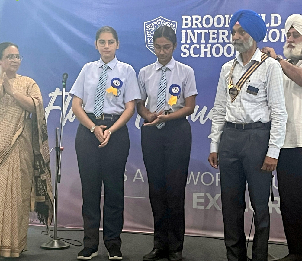 Organized the founding ceremony of Interact Club at the school